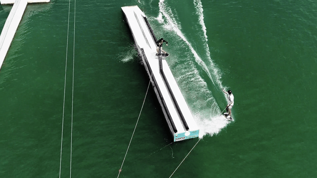 The Introduction / Wakeskate Video 247 Wake